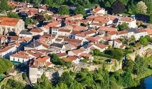 乌鲁木齐回乡建别墅为什么一定要选专业乡墅公司